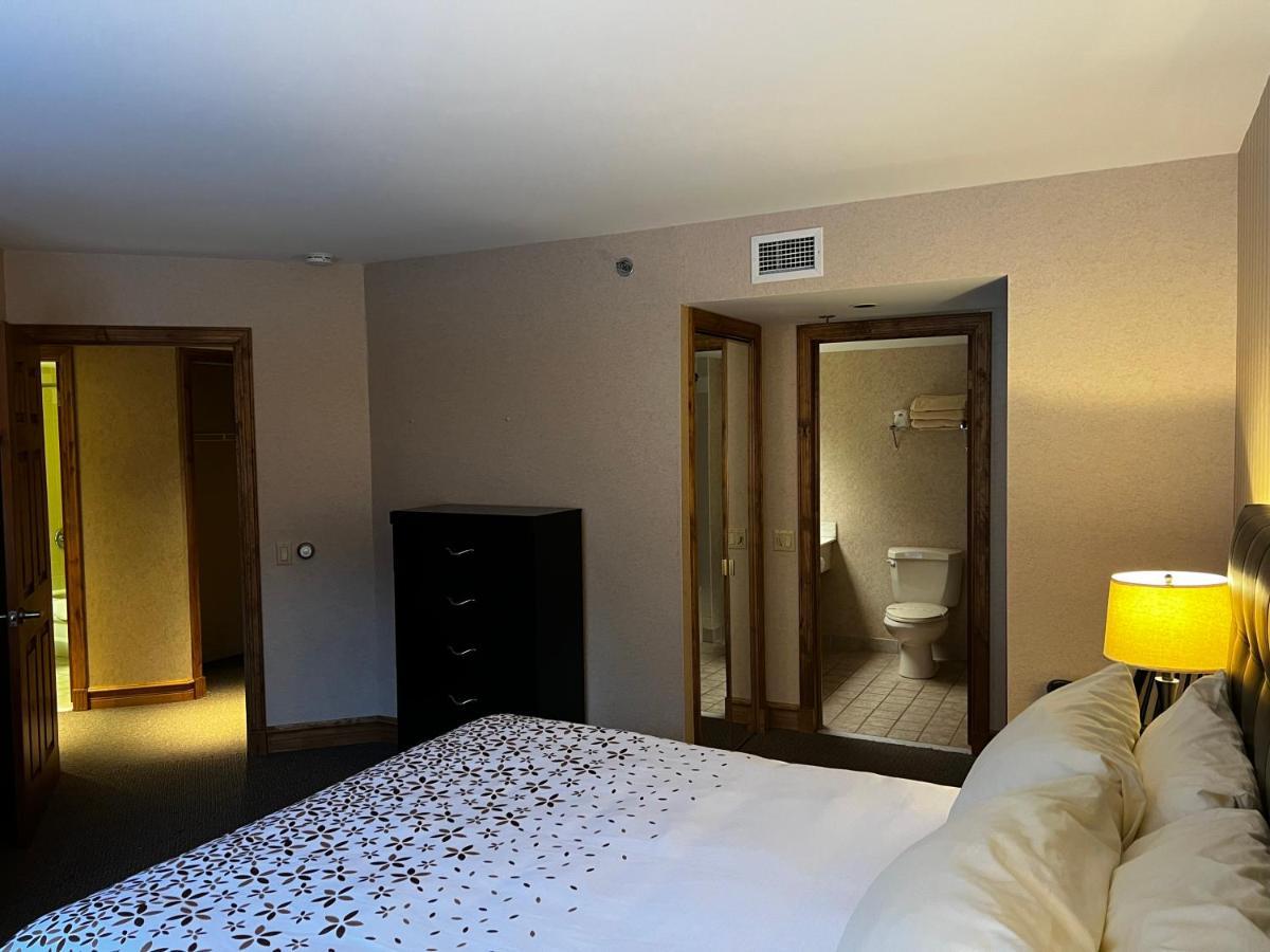 Marble Villa Steady Brook Esterno foto